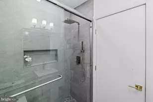 2834 R St SE, Washington, DC 20020 - Photo 8