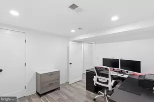 445 Kenyon St NW, Washington, DC 20010 - Photo 30