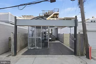445 Kenyon St NW, Washington, DC 20010 - Photo 36