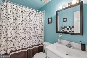 2111 12th St NW, Washington, DC 20009 - Photo 18