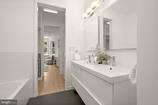 1103 P St NW, Washington, DC 20005 - Photo 20
