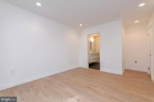 1103 P St NW, Washington, DC 20005 - Photo 12