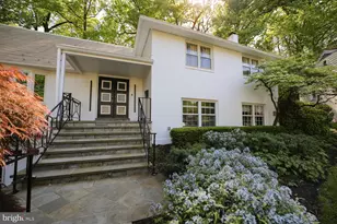 2824 Ellicott St NW, Washington, DC 20008 - Photo 4