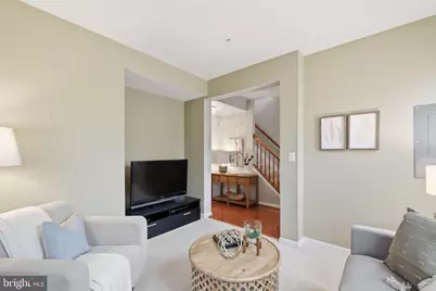 627 Ava Circle NE, Washington, DC 20017 - Photo 6