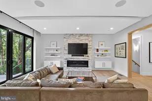 5310 Dorsett Pl NW, Washington, DC 20016 - Photo 10