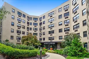 1801 Clydesdale Pl NW, Washington, DC 20009 - Photo 2