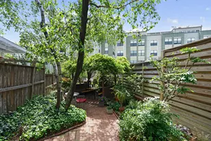 1233 E St SE, Washington, DC 20003 - Photo 28
