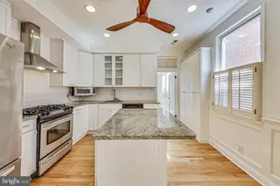 524 10th St SE, Washington, DC 20003 - Photo 10