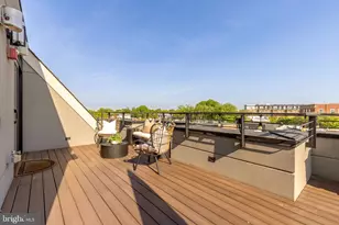 1337 K St SE, Washington, DC 20003 - Photo 14