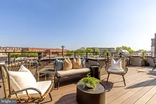 1337 K St SE, Washington, DC 20003 - Photo 2