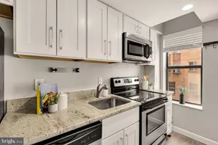 1750 Harvard St NW, Washington, DC 20009 - Photo 14