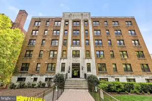 1750 Harvard St NW, Washington, DC 20009 - Photo 2