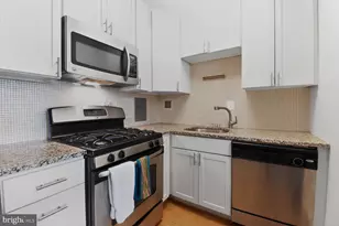 940 25th St NW, Washington, DC 20037 - Photo 10