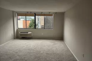 1325 18th St NW, Washington, DC 20036 - Photo 4