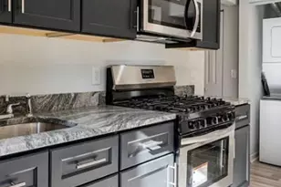 529 16th St NE, Washington, DC 20002 - Photo 1