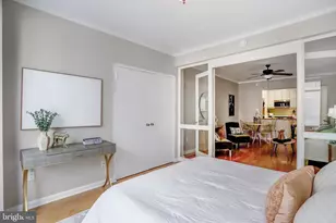 1 Scott Cir NW, Washington, DC 20036 - Photo 12