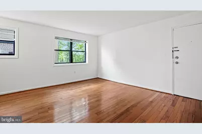 3281 15th Place SE #202, Washington, DC 20020 - Photo 2