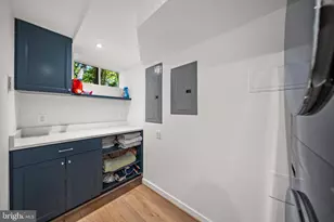 3701 Jocelyn St NW, Washington, DC 20015 - Photo 46