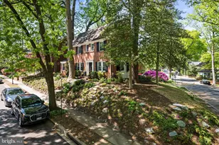3701 Jocelyn St NW, Washington, DC 20015 - Photo 4