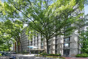 940 25th St NW, Washington, DC 20037 - Photo 2
