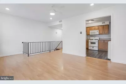 814 11th Street NE #UNIT A, Washington, DC 20002 - Photo 8