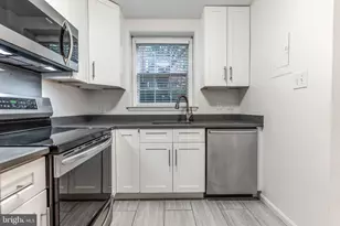 3610 39th St NW, Washington, DC 20016 - Photo 14