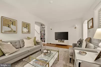 1605 44th Street NW, Washington, DC 20007 - Photo 4
