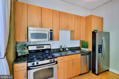 301 Massachusetts Avenue NW #204, Washington, DC 20001 - Photo 12