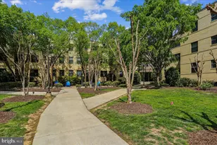 212 Oakwood St SE, Washington, DC 20032 - Photo 4
