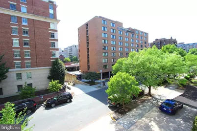 730 24th NW #308, Washington, DC 20037 - Photo 14