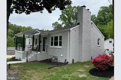 1116 34th Street SE, Washington, DC 20019 - Photo 4