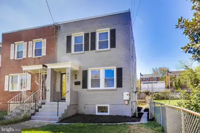 4609 Hillside Road SE, Washington, DC 20019 - Photo 2