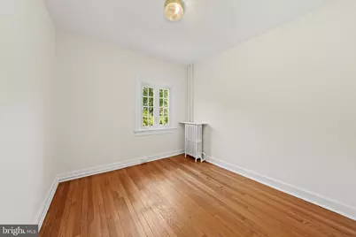 1713 Surrey Lane NW, Washington, DC 20007 - Photo 18