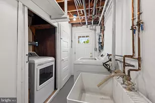 1713 Surrey Ln NW, Washington, DC 20007 - Photo 30