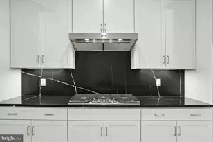 466 Altezza Dr NE, Washington, DC 20017 - Photo 8