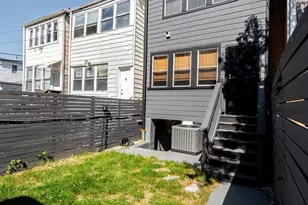 1919 Bennett Pl NE, Washington, DC 20002 - Photo 18