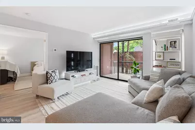 2320 Wisconsin Avenue NW #216, Washington, DC 20007 - Photo 4