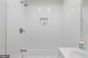 1615 Q St NW, Washington, DC 20009 - Photo 16