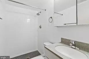 206 G St SW, Washington, DC 20024 - Photo 22
