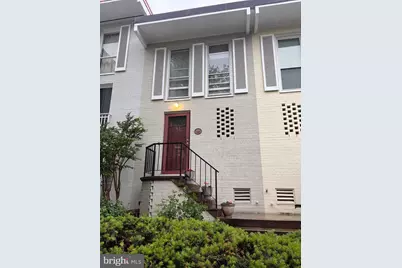 206 G Street SW, Washington, DC 20024 - Photo 2