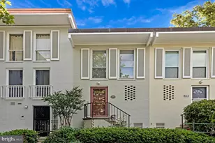 206 G St SW, Washington, DC 20024 - Photo 2