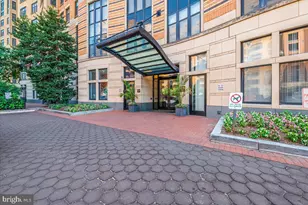 400 Massachusetts Ave NW, Washington, DC 20001 - Photo 2