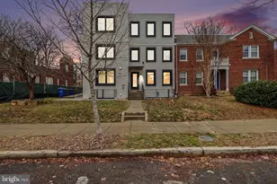 2216 40th Pl NW, Washington, DC 20007 - Photo 2