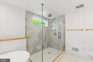 3718 Ingomar St NW, Washington, DC 20015 - Photo 44