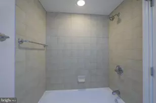 800 4th St SW, Washington, DC 20024 - Photo 18