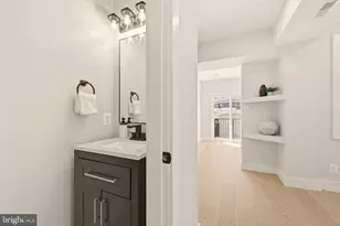 724 Rock Creek Church Rd NW, Washington, DC 20010 - Photo 22