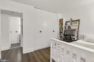4201 Cathedral Ave NW, Washington, DC 20016 - Photo 22