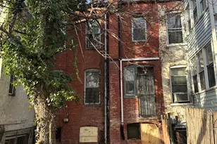 606 Kenyon St NW, Washington, DC 20010 - Photo 2