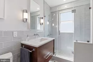 4000 Cathedral Ave NW, Washington, DC 20016 - Photo 18