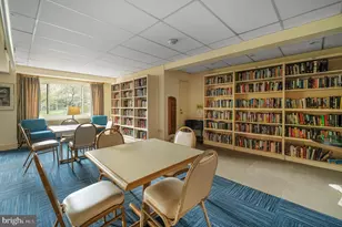 4201 Cathedral Ave NW, Washington, DC 20016 - Photo 32